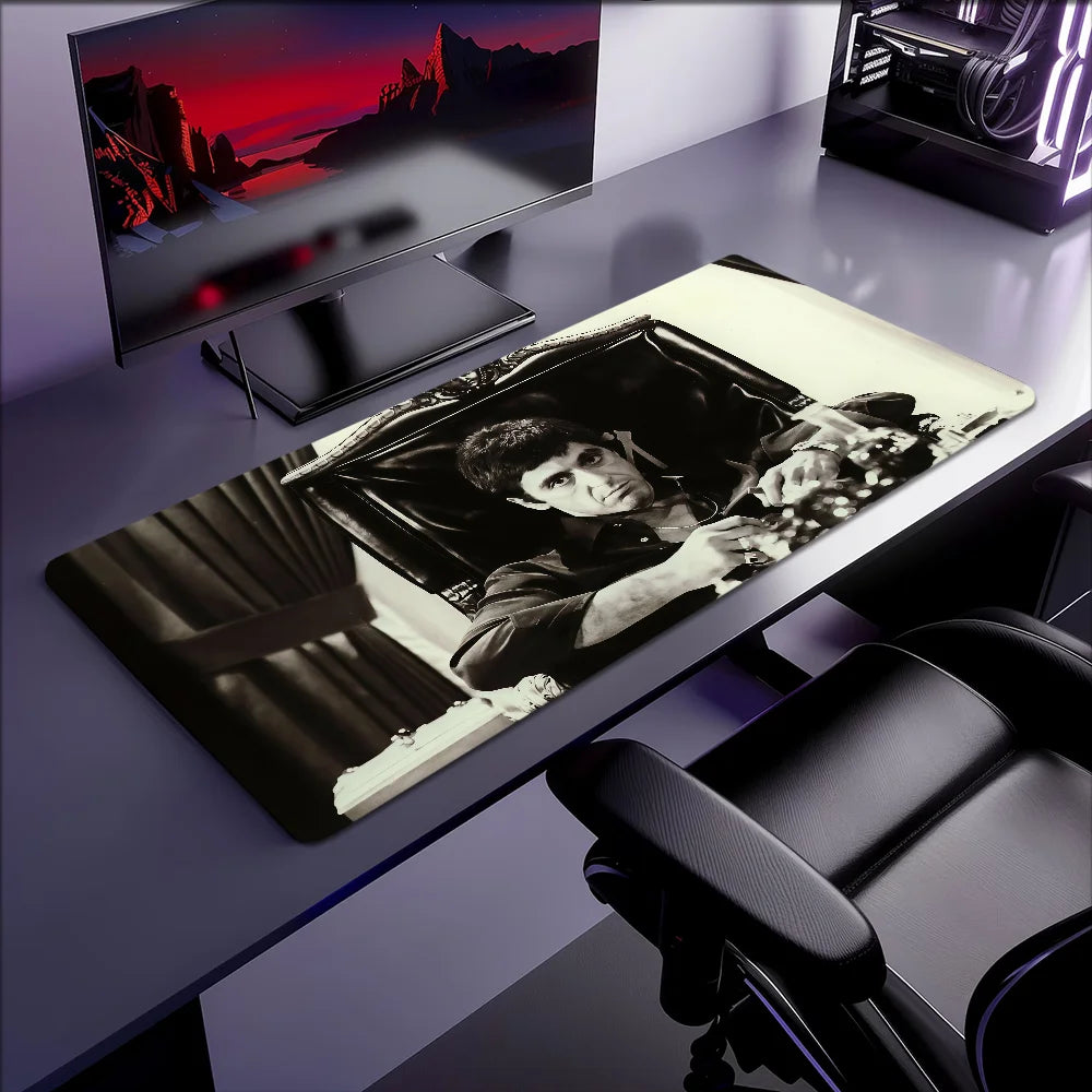 NOVILO® Scarface Gaming Mousepad XXL – Rutschfeste Schreibtischunterlage | 2 mm | Verschiedene Designs & Größen