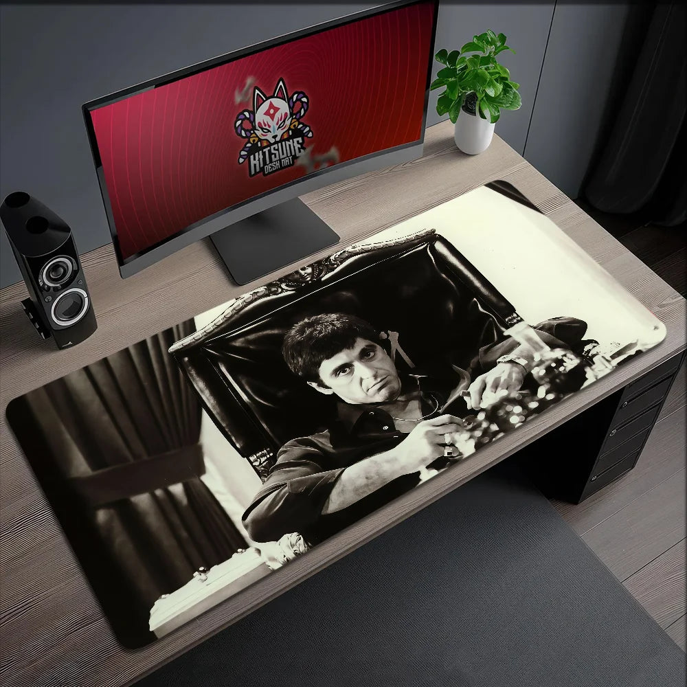 NOVILO® Scarface Gaming Mousepad XXL – Rutschfeste Schreibtischunterlage | 2 mm | Verschiedene Designs & Größen
